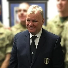 Steve Evans (footballer, born 1962) height profile photo