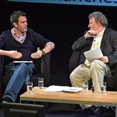 Steve Hewlett (journalist) height profile photo