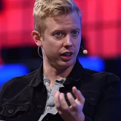 Steve Huffman height profile photo