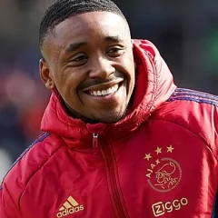 Steven Bergwijn height profile photo