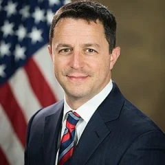 Steven Engel height profile photo