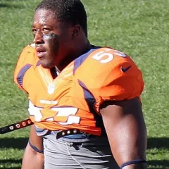 Steven Johnson (American football) height profile photo