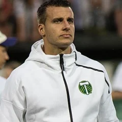 Steven Taylor (footballer) height profile photo
