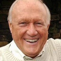 Stuart Hall (presenter) height profile photo