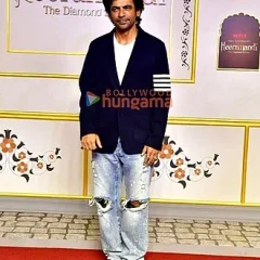 Sunil Grover height profile photo