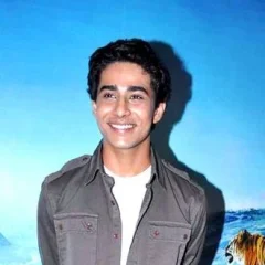 Suraj Sharma height profile photo