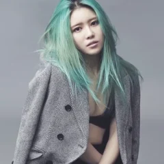 Suran (singer) height profile photo