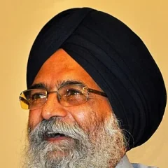 Surjit Patar height profile photo