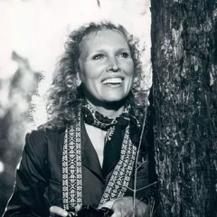 Susan Anspach height profile photo