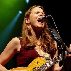 Susan Tedeschi height profile photo