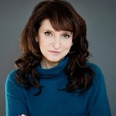 Susanne Bier height profile photo