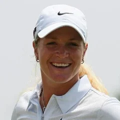 Suzann Pettersen height profile photo