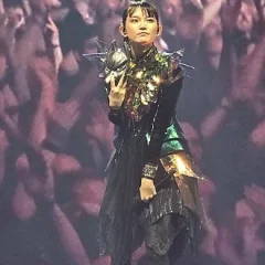 Suzuka Nakamoto height profile photo