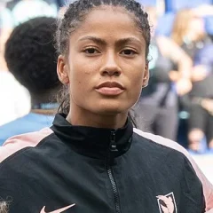 Sveindís Jane Jónsdóttir height profile photo