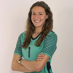 Sydney Schneider height profile photo