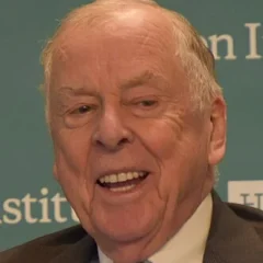 T. Boone Pickens height profile photo