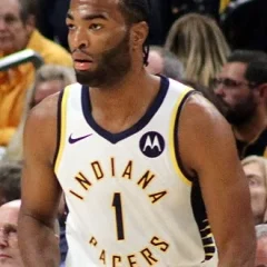 T. J. Warren height profile photo