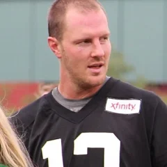 T. J. Yates height profile photo