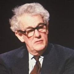 Tam Dalyell height profile photo