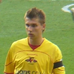 Tamás Priskin height profile photo