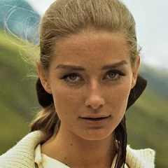 Tania Mallet height profile photo