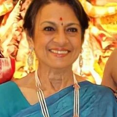Tanuja height profile photo