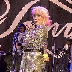 Tanya Tucker height profile photo