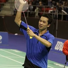 Taufik Hidayat height profile photo