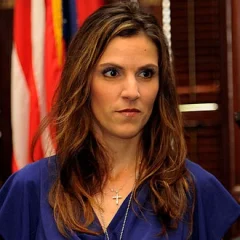 Taya Kyle height profile photo