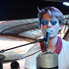 Taylor Hanson height profile photo