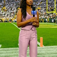 Taylor Rooks height profile photo
