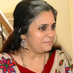 Teesta Setalvad height profile photo