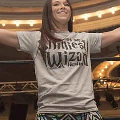 Tegan Nox height profile photo
