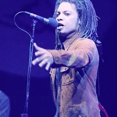Terence Trent D'Arby height profile photo