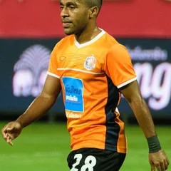 Terens Puhiri height profile photo