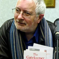 Terry Eagleton height profile photo