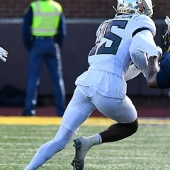 Tez Johnson height profile photo