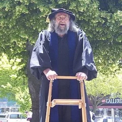 The Wizard of New Zealand height profile photo