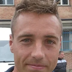 Thiago Cionek height profile photo