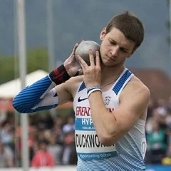 Tim Duckworth (decathlete) height profile photo