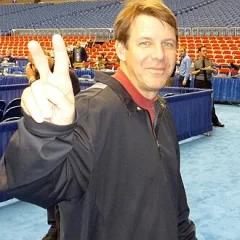 Tim Floyd height profile photo