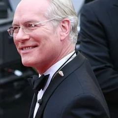 Tim Gunn height profile photo
