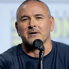 Tim Miller (director) height profile photo