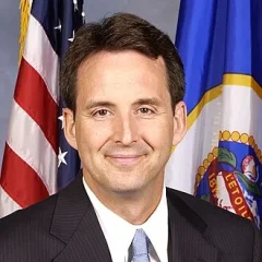 Tim Pawlenty height profile photo