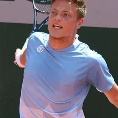 Tim van Rijthoven height profile photo