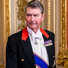 Timothy Laurence height profile photo