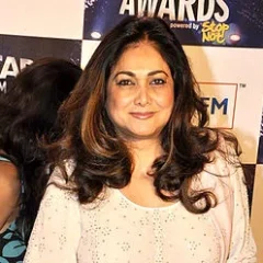 Tina Ambani height profile photo