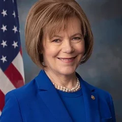 Tina Smith height profile photo