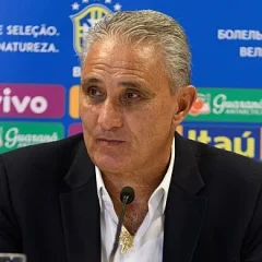 Tite (football manager) height profile photo
