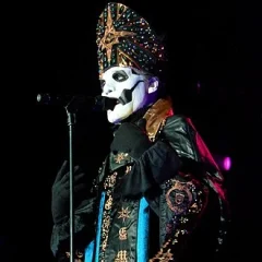 Tobias Forge height profile photo